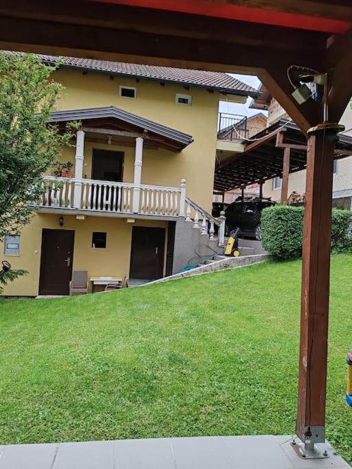 Artcool With Garden And Garage Apartment *